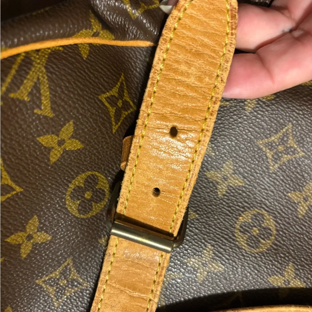 Louise Vuitton Large Saddle Bag Good Condition Great Corners Clean with COA